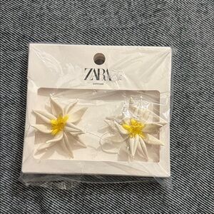 Zara Cream and Yellow Star Earrings